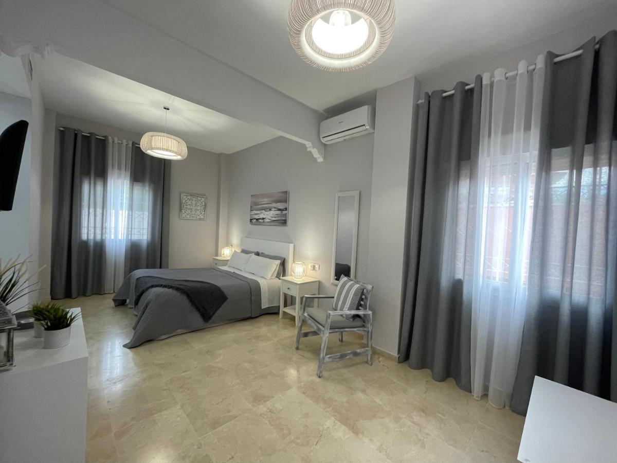 Villa Triana Sevilla Exterior foto