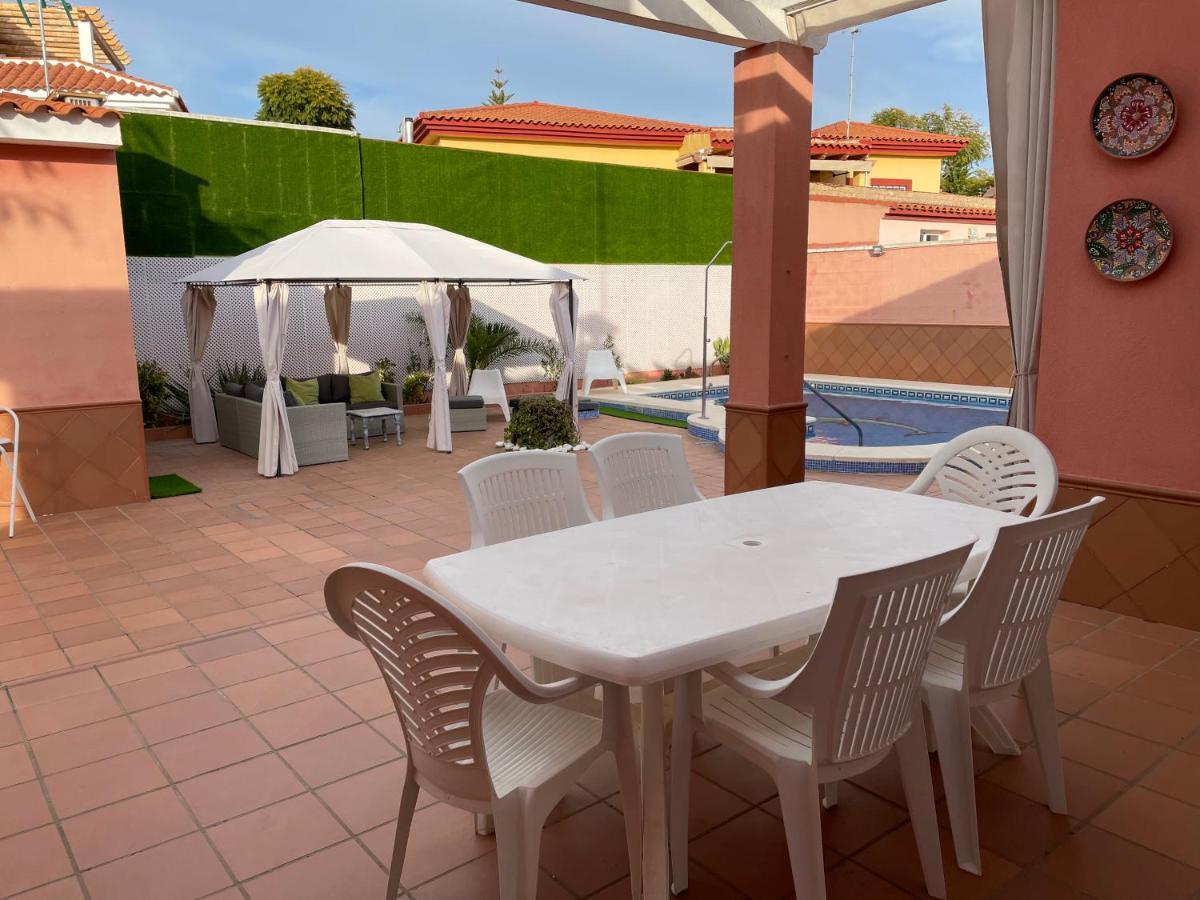 Villa Triana Sevilla Exterior foto