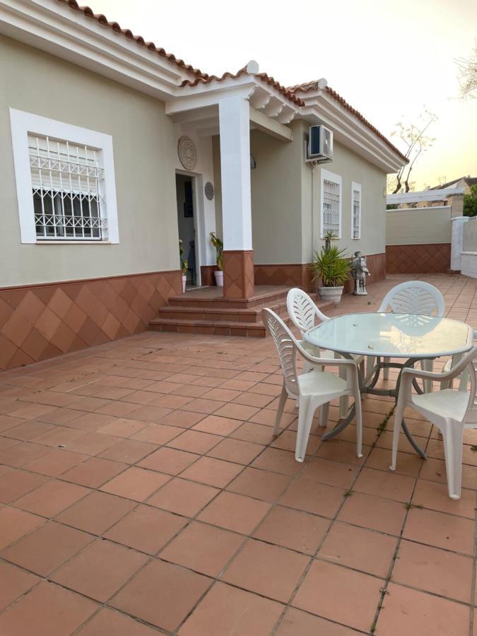 Villa Triana Sevilla Exterior foto